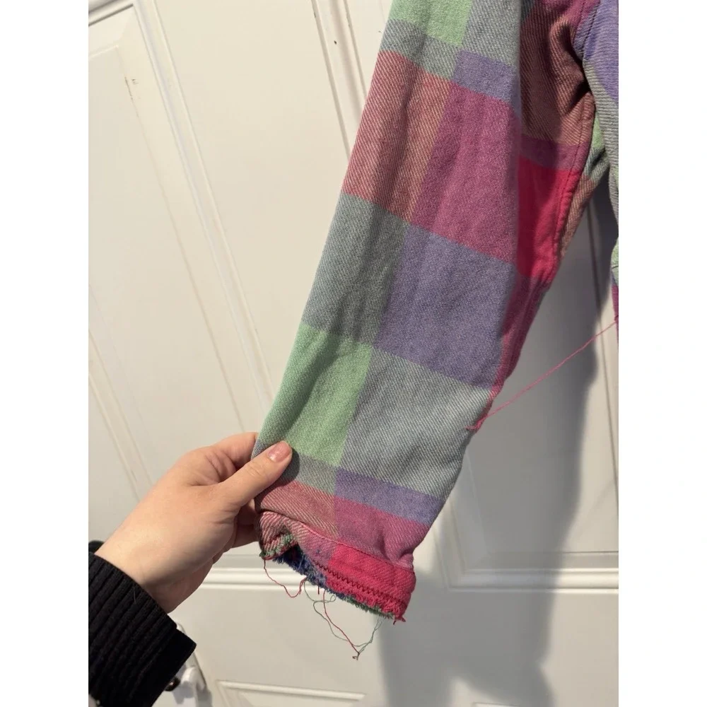 We The Free Women's Plaid Shirt Jacket Raw Hem Distressed Boho Pink Green S - Picture 2 of 13